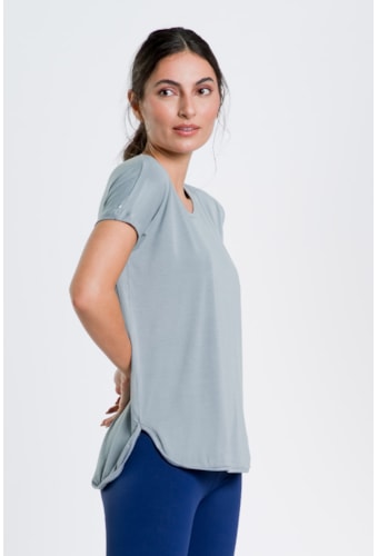 Camiseta Ceci Cinza Essenciais