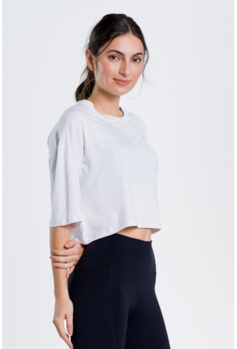 Camiseta Pequi Branco Essenciais